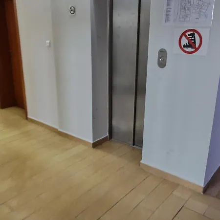 Ivavev Cedarlodge شقة *