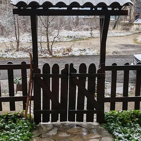 Ivavev Cedarlodge