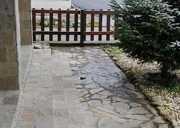 Ivavev Cedarlodge Apartman