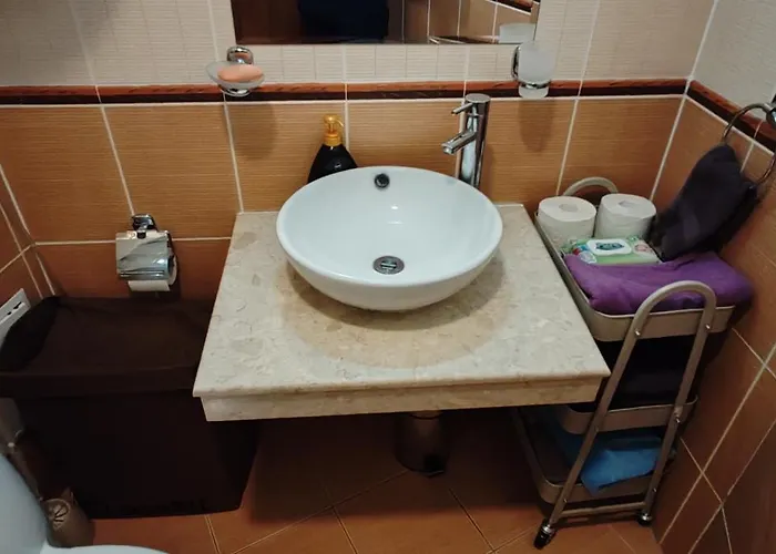 Ivavev Cedarlodge Banszko