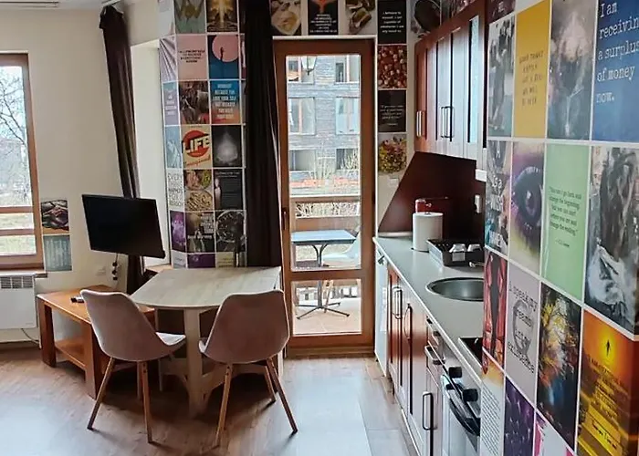 Ivavev Cedarlodge Banszko